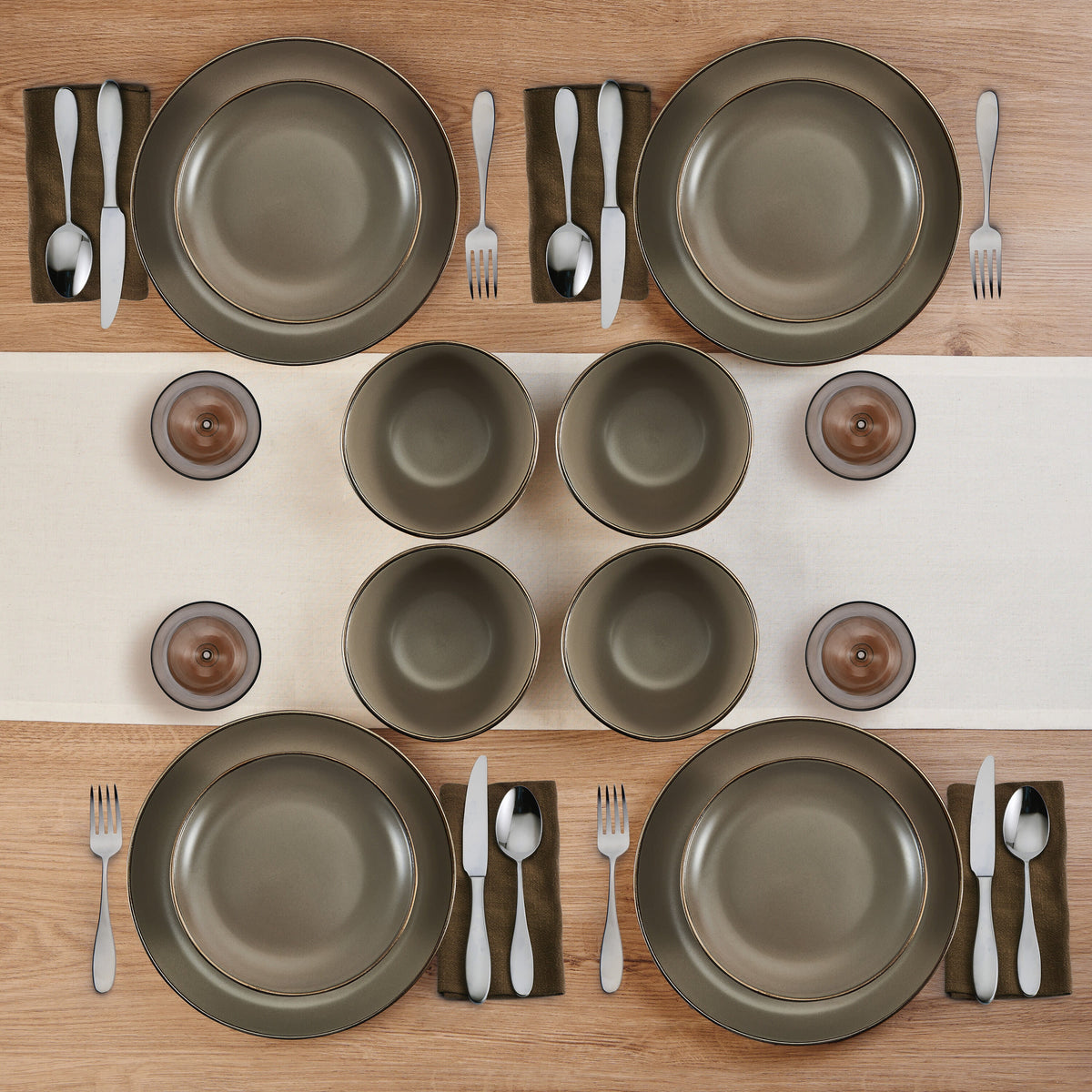12-piece Stoneware Dinnerware set in Gray Y893551
