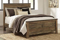 Queen Panel Bed with Metal Bracket Accents in Brown S7895