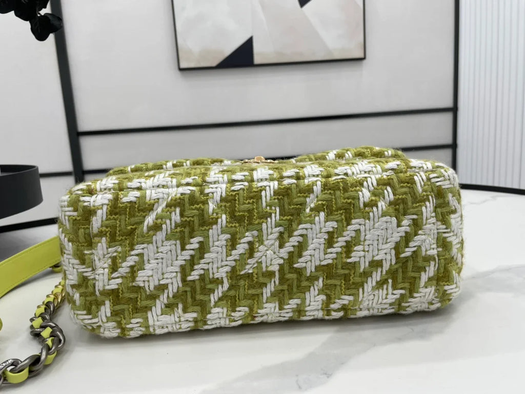Green Handbag Y847480