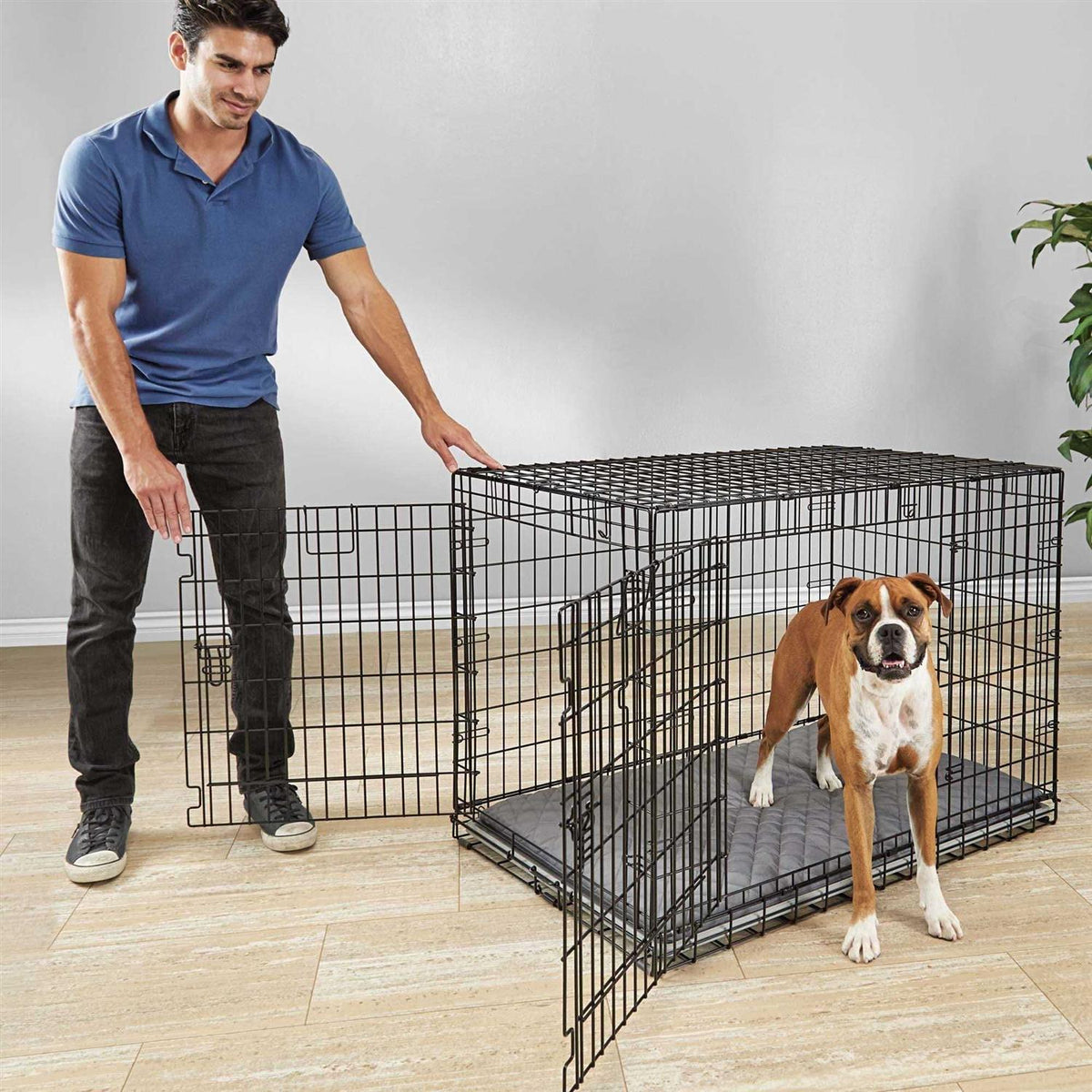 Ultra Tough Dog Crate Q31891