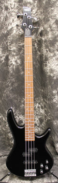 Black Electric Bass Guitar Y914826