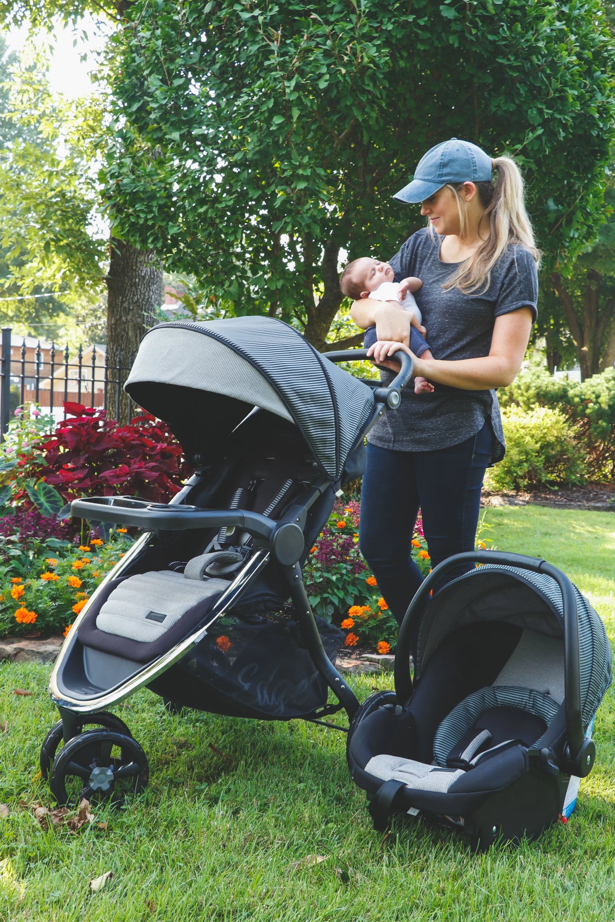 Stroller and Rear-Facing Infant Car Seat A3980