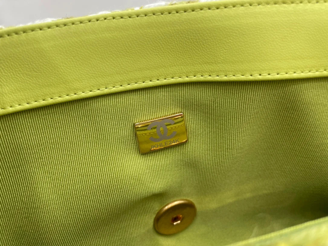 Green Handbag Y847480
