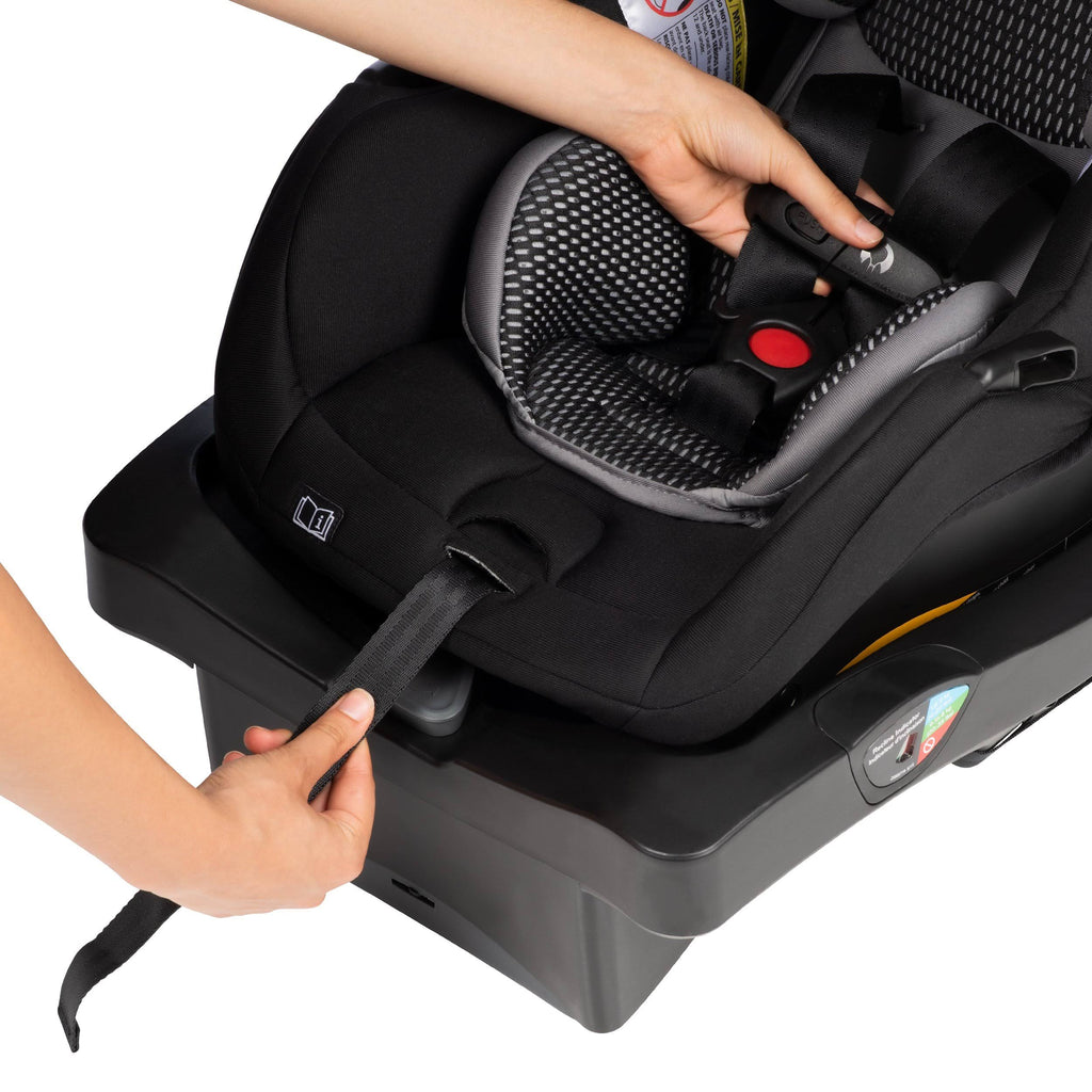 Black Infant Car Seat with Load Leg Base Y30602