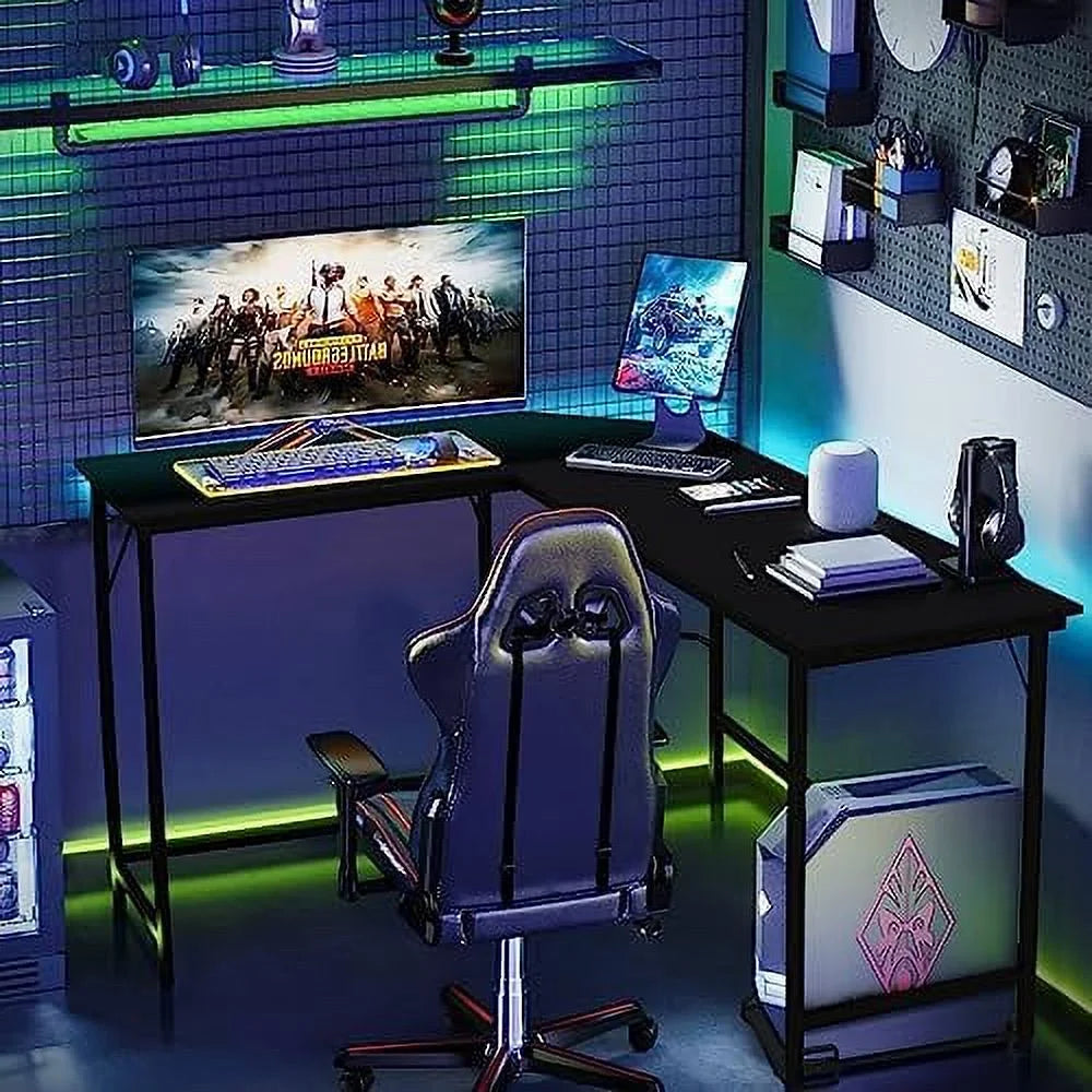 L-Shaped Office Desk with Power Outlets Y5129