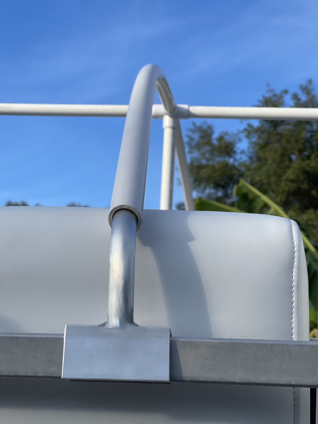 Pontoon Boat Canvas Solution with 6 Rise E42175