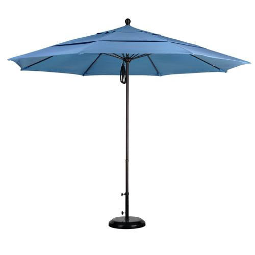 White Market Umbrella N56957