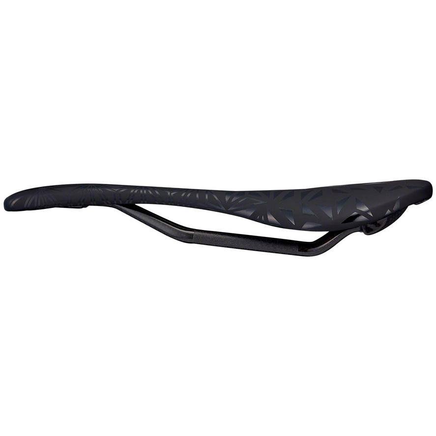 Blackout Carbon Saddle M6922