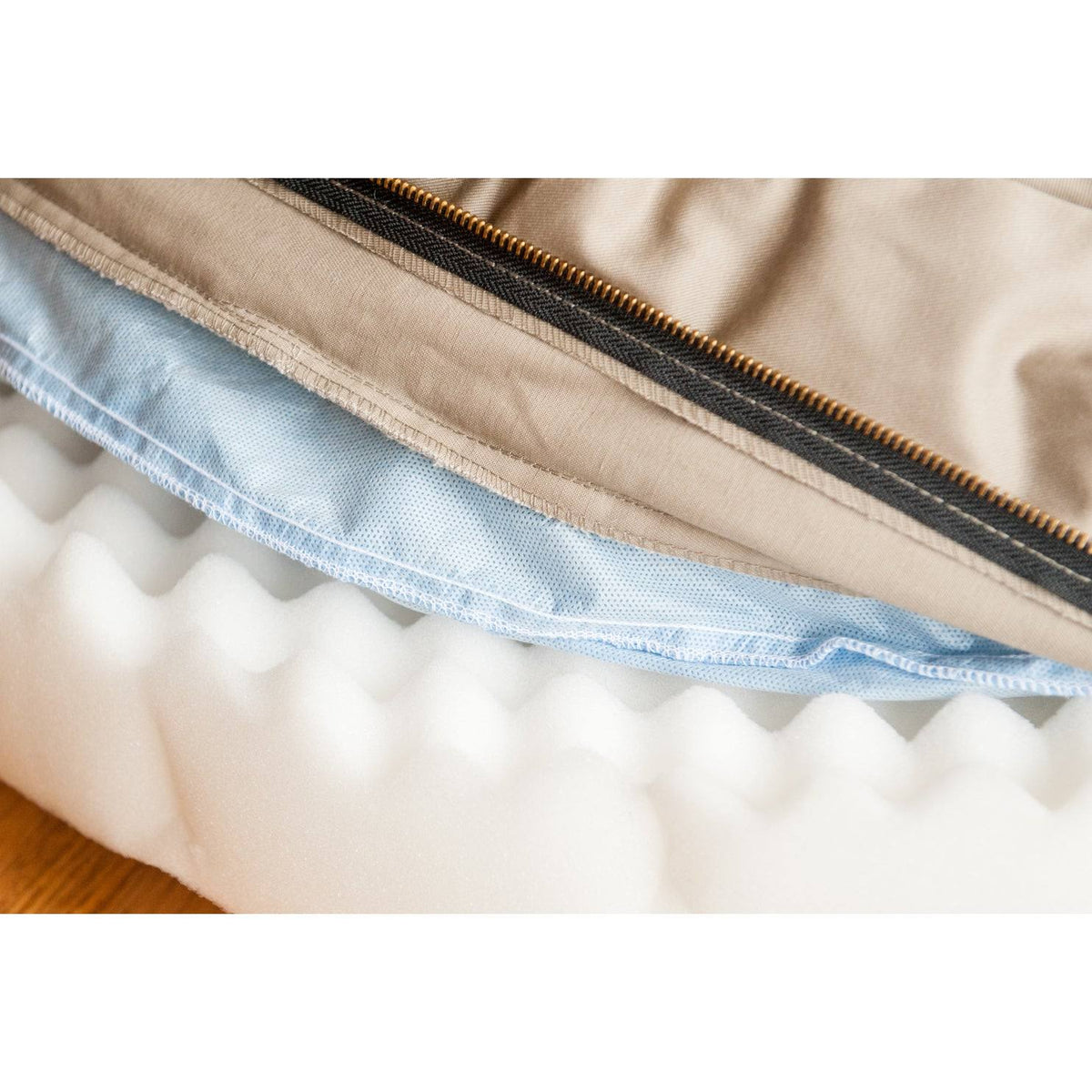 Navy Orthopedic Cozy Cave Pet Bed R536