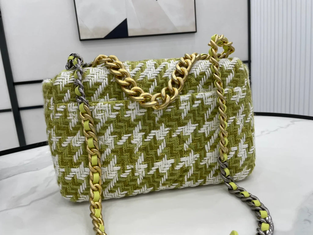 Green Handbag Y847480