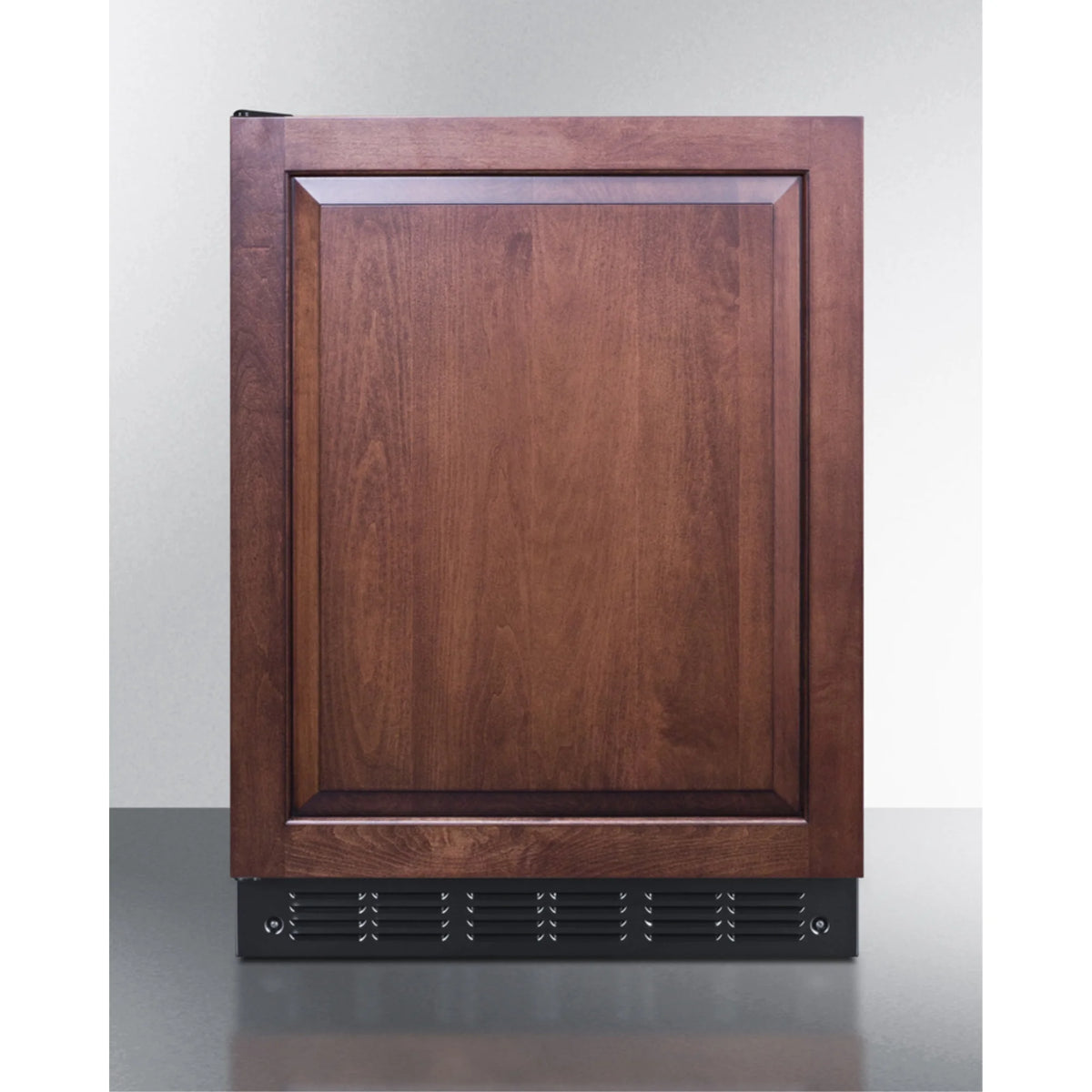 24" Wide 5 Cu. Ft. Compact Refrigerator Freezer J39651