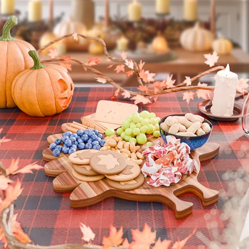 17-Inch Acacia Wood Christmas Cutting Board M291